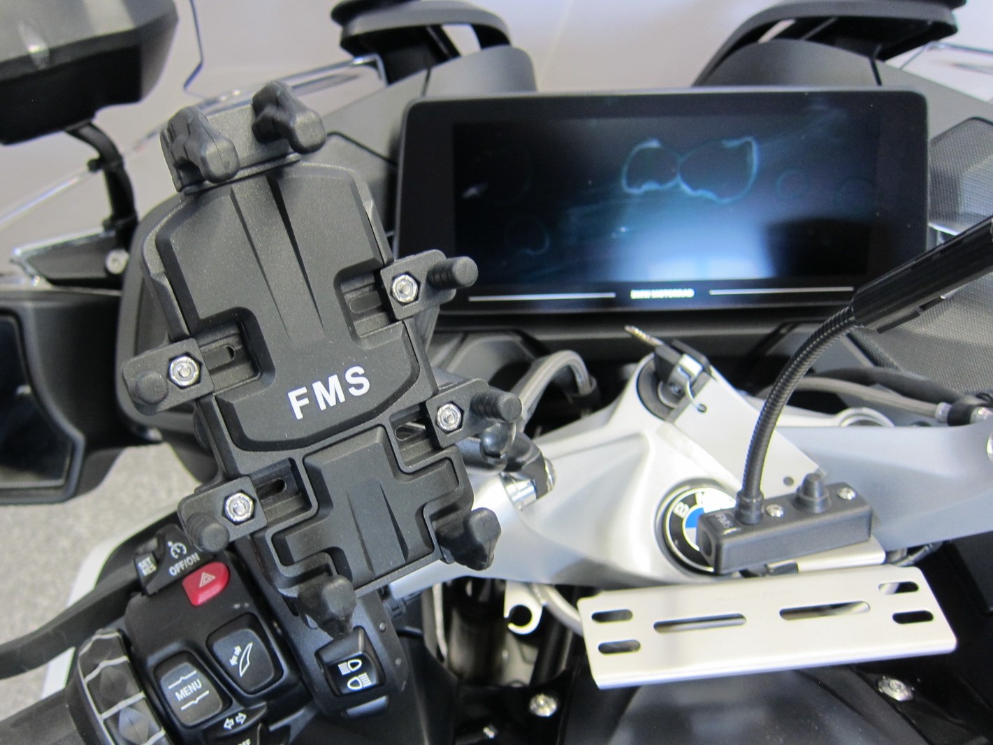 FMS Accessories. FMS Cell Phone Mount for BMW
